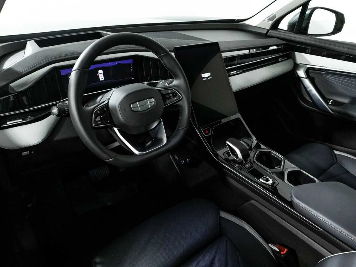 Geely Atlas