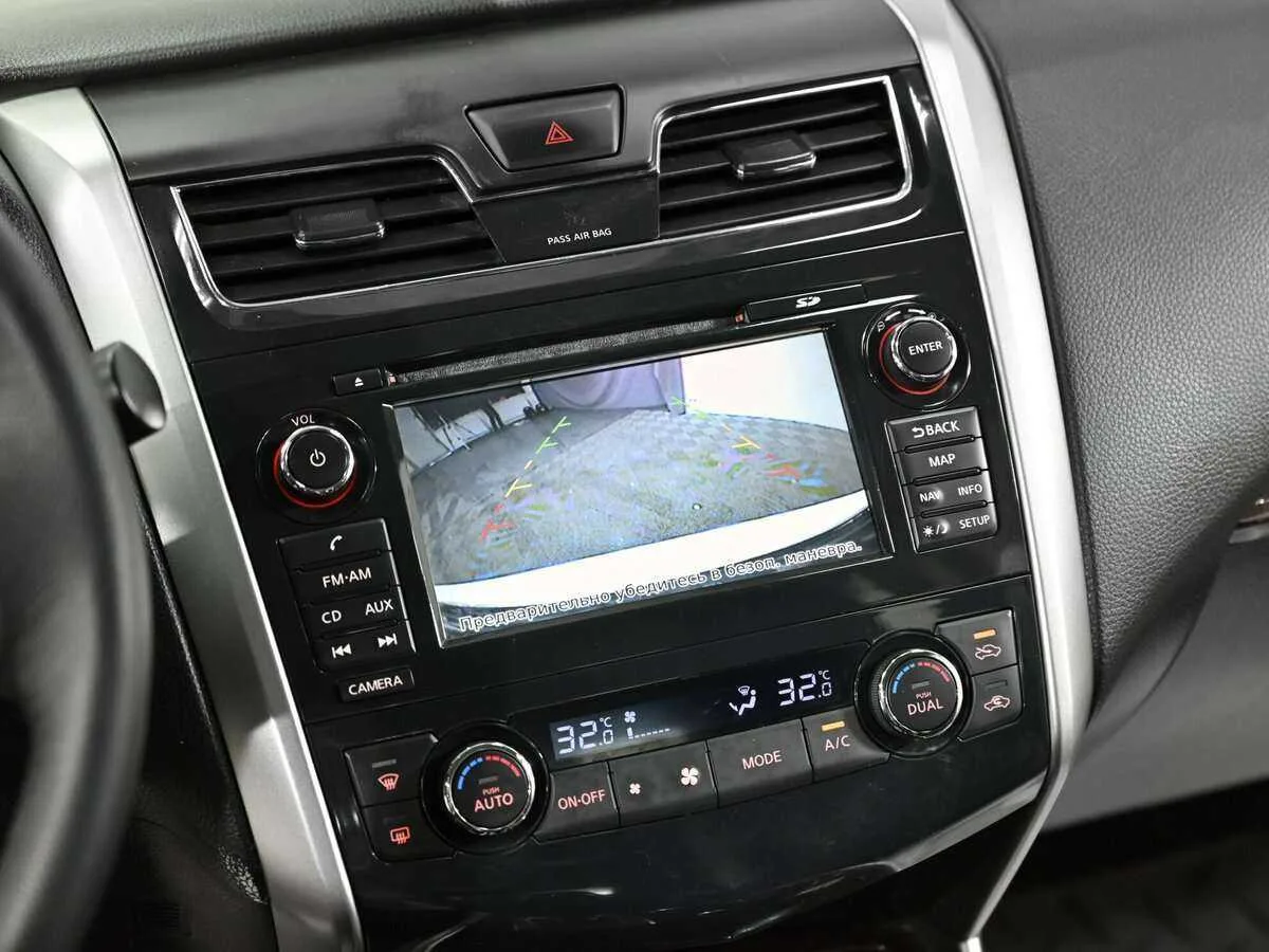 Nissan Teana