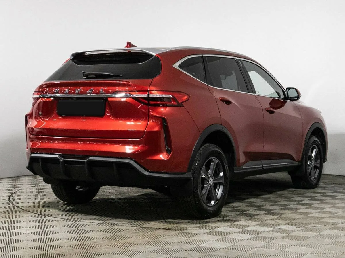 Haval F7