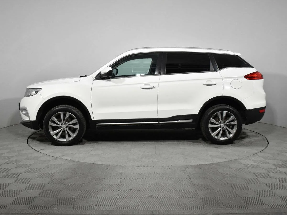 Geely Atlas