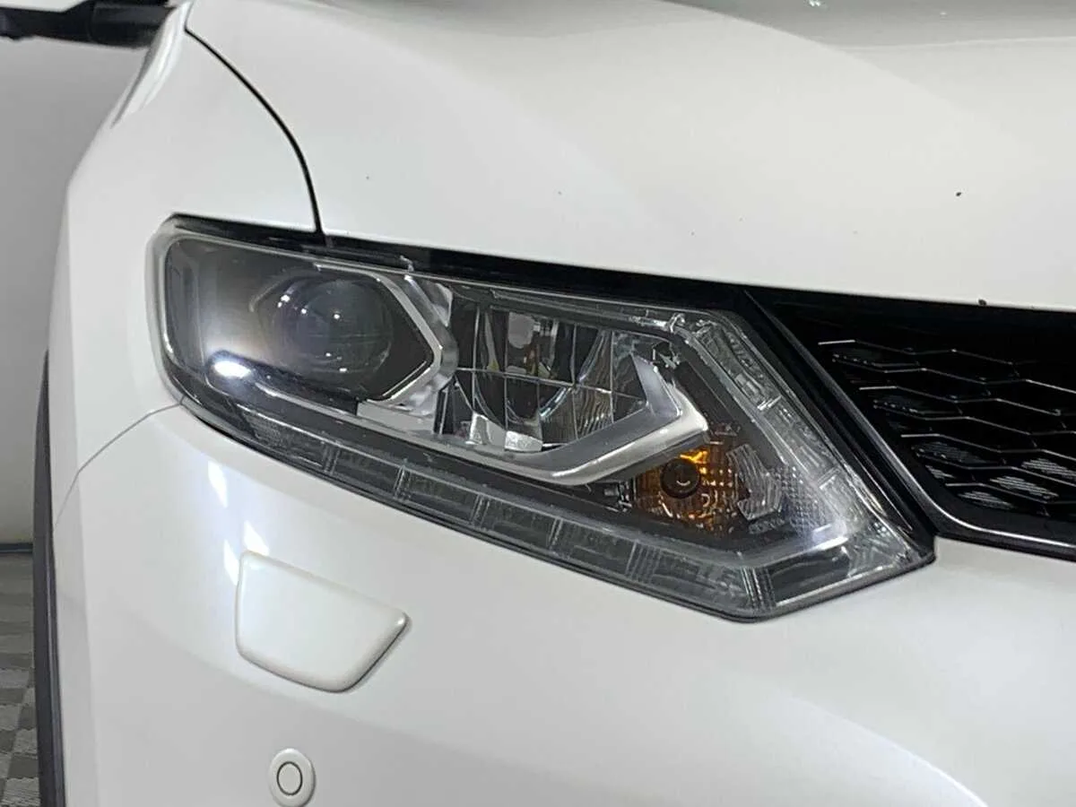 Nissan X Trail