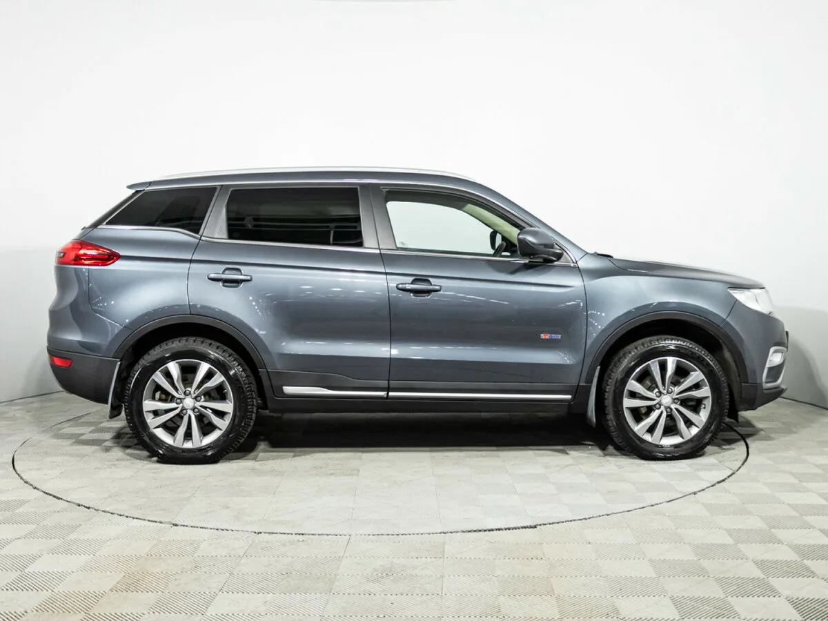 Geely Atlas