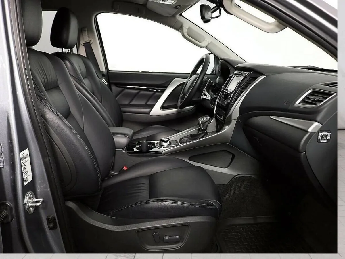 Mitsubishi Pajero Sport