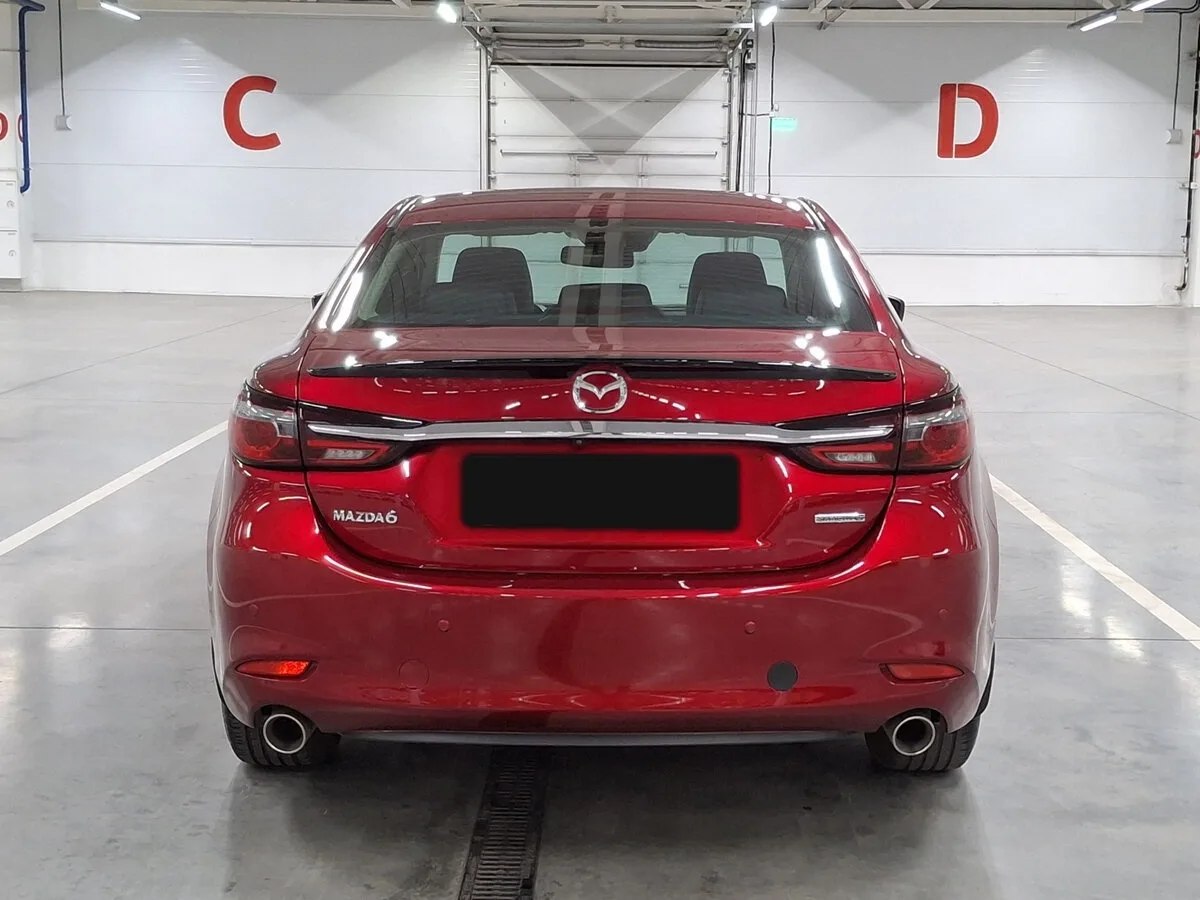 Mazda 6