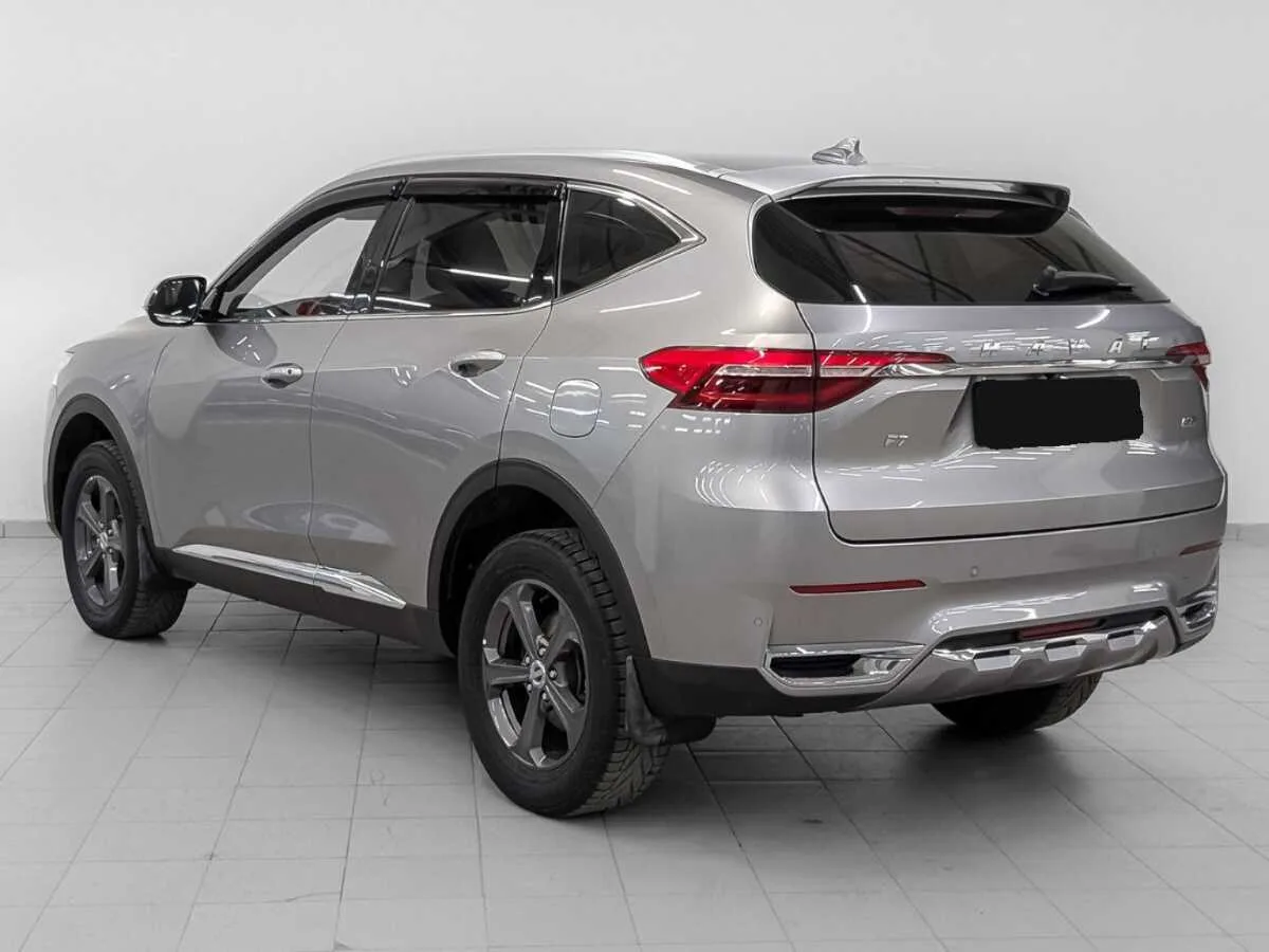 Haval F7