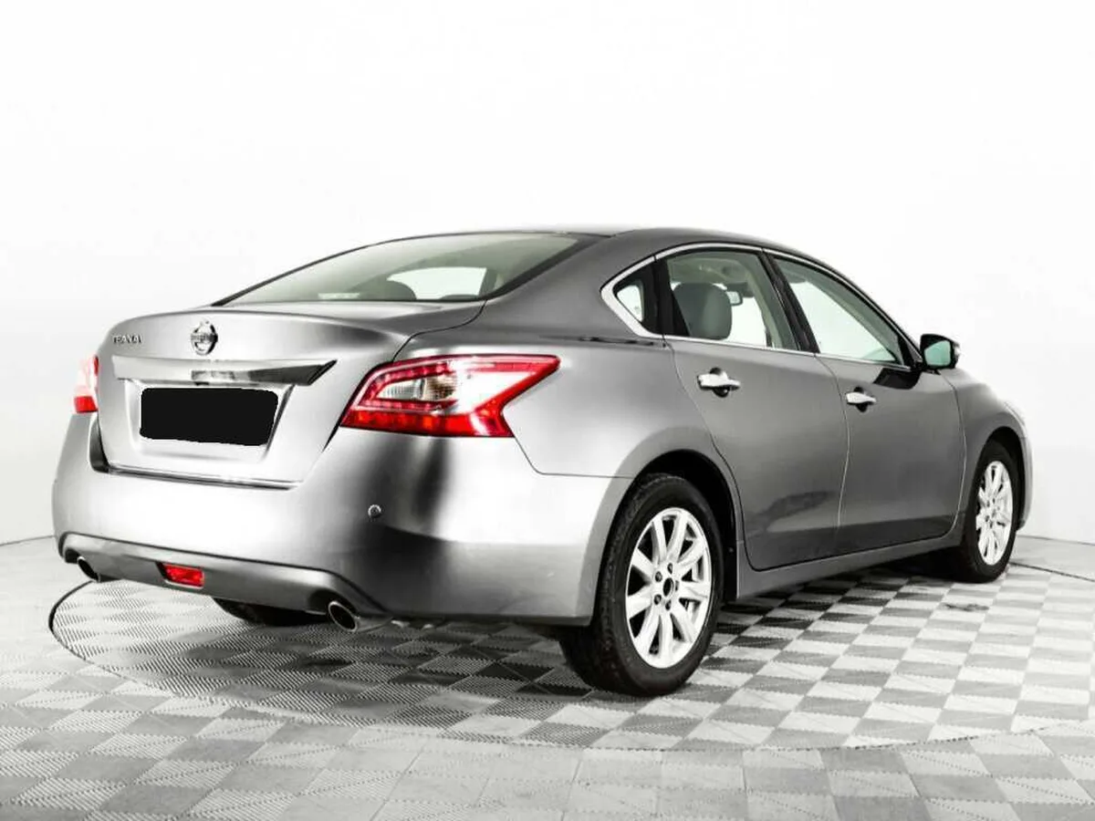 Nissan Teana