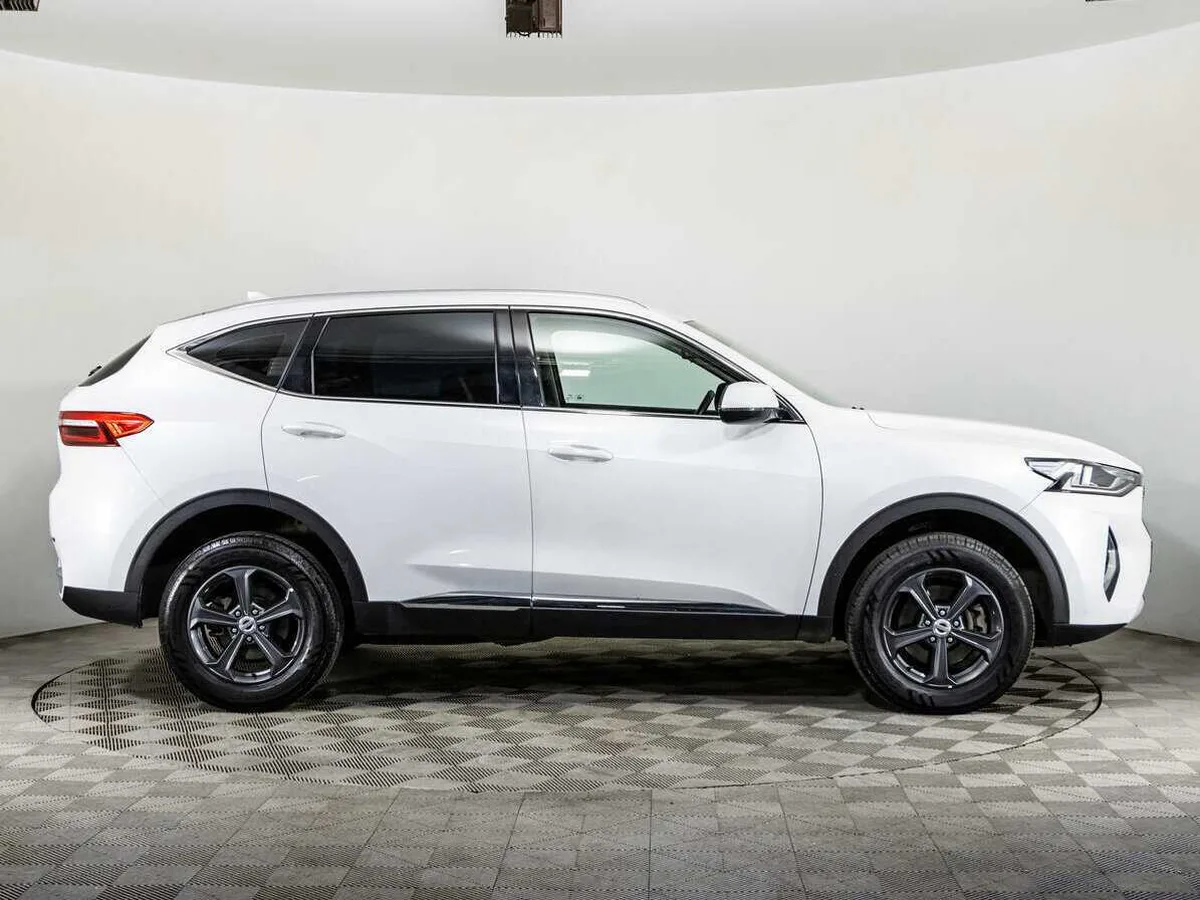 Haval F7