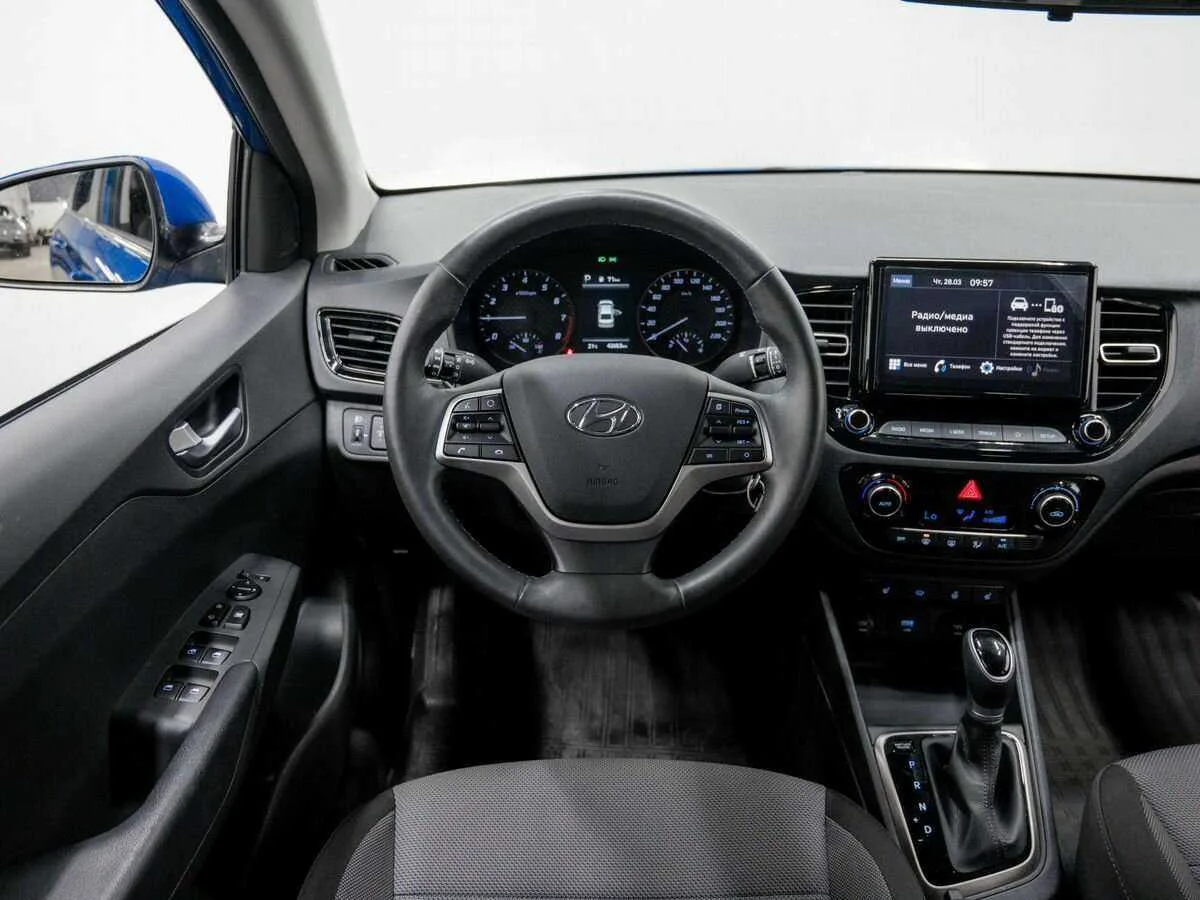 Hyundai Solaris