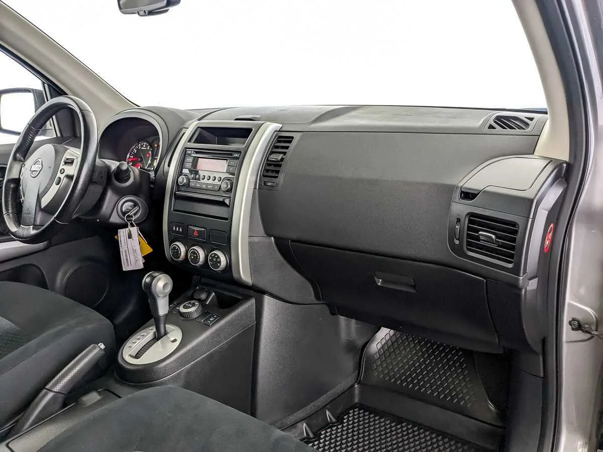 Nissan X Trail