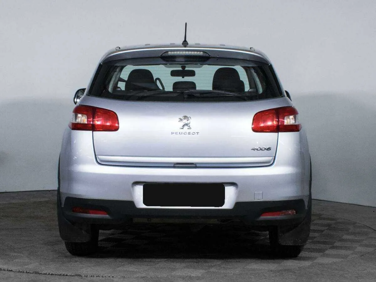 Peugeot 4008