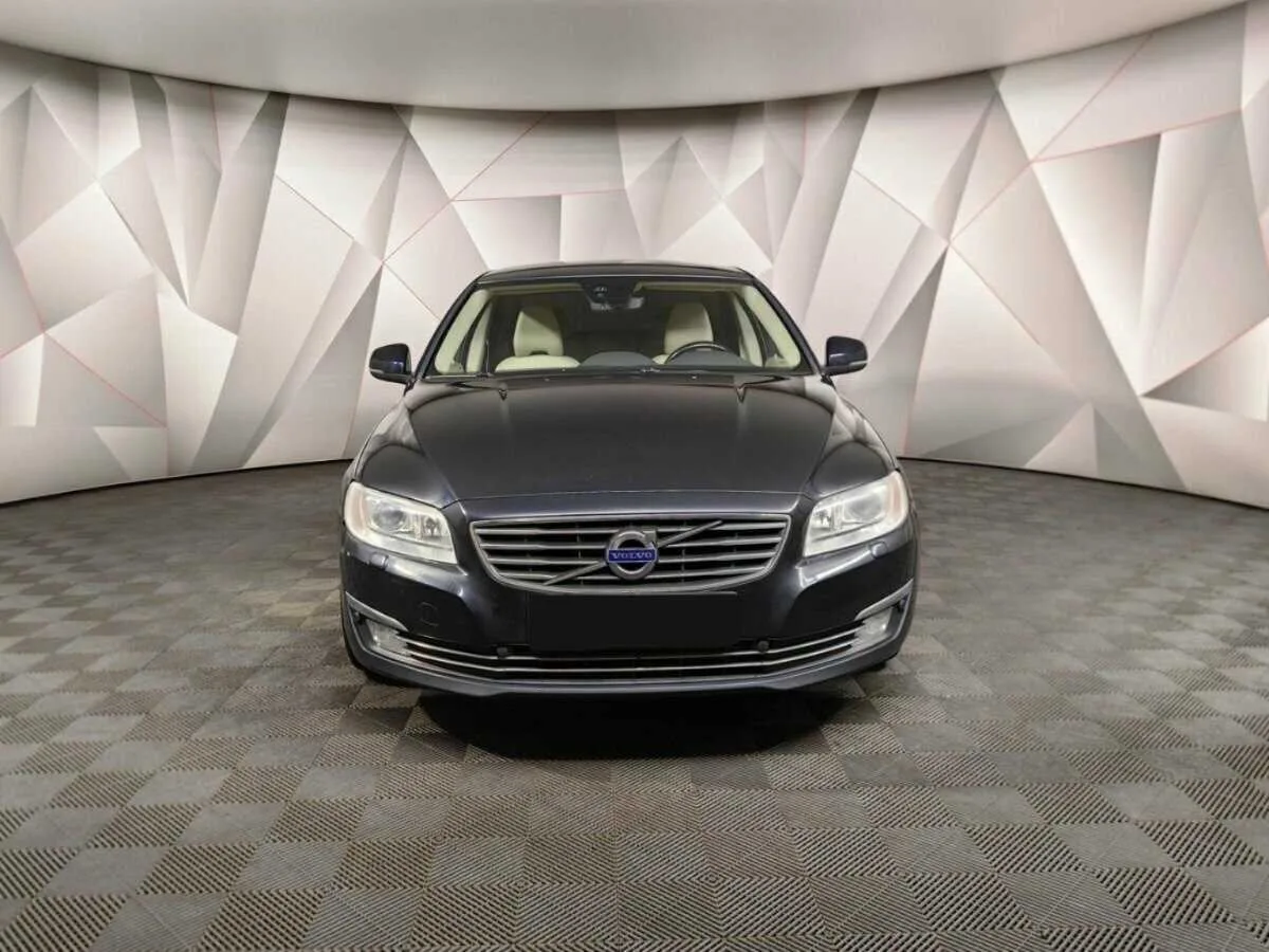 Volvo S80