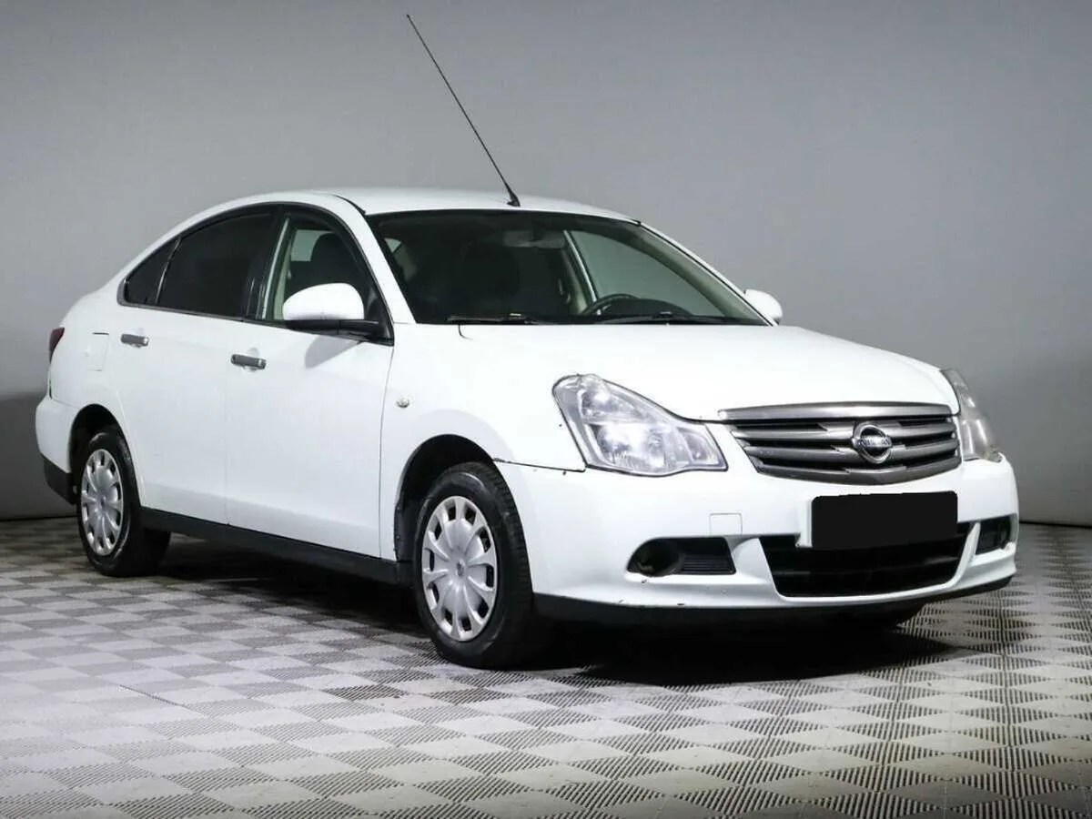 Nissan Almera