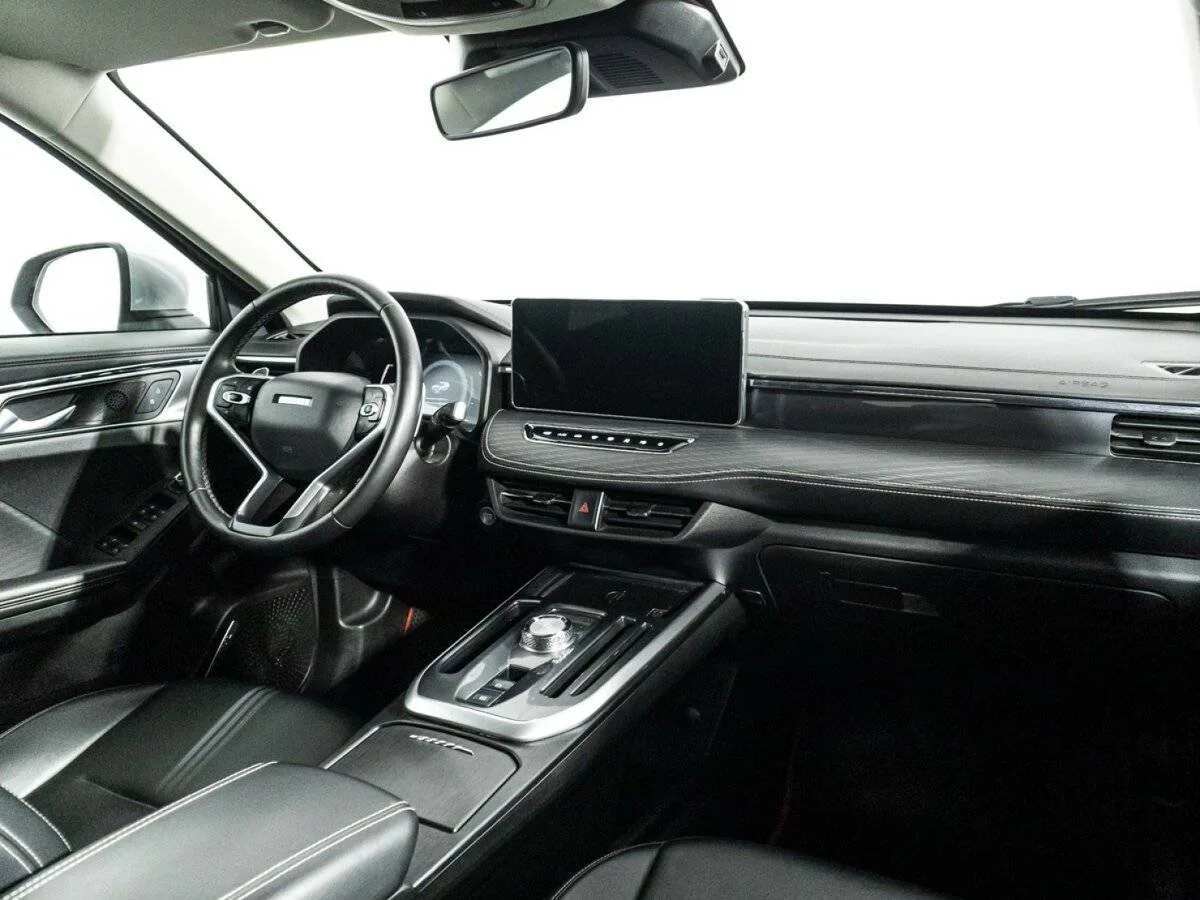 Haval Jolion