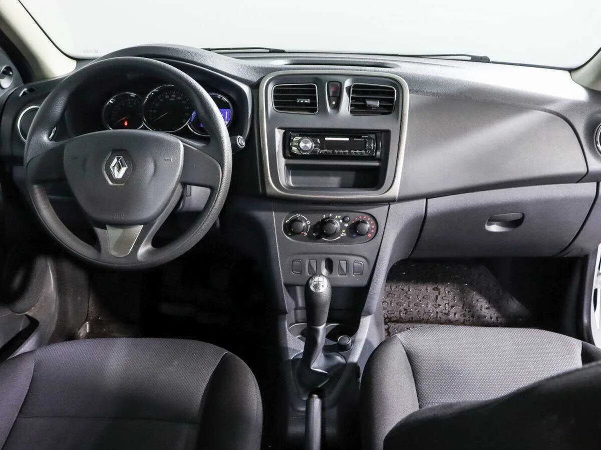 Renault Logan